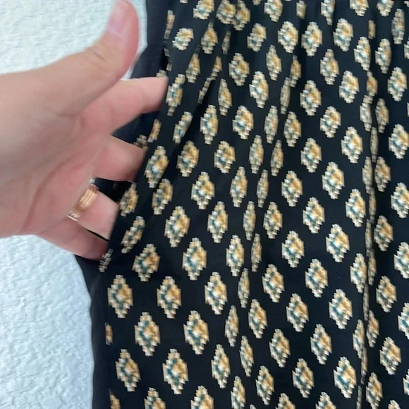 Bar III | Pull on Tuxedo Stripe Drawstring Pants with Pockets | Sz XL - Picture 3 of 6